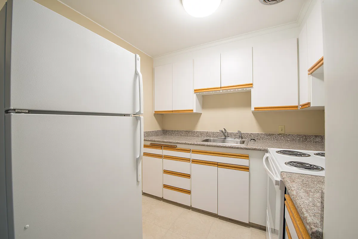 2 bed, 775 sqft, $1,795 — Photo 2