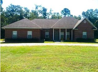 410 Earl King St, Apalachicola, FL 32320