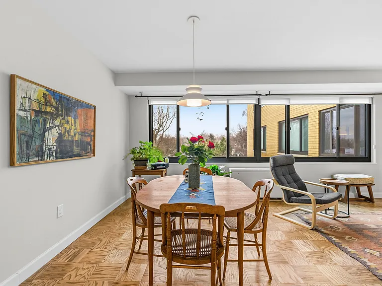 5410 Connecticut Ave NW #811A — Photo 10