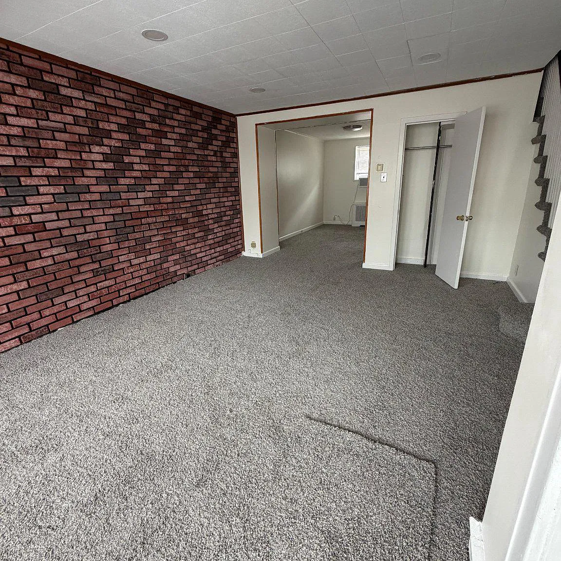 3 bed, 2.0 bath, 1184 sqft, $2,150 — Photo 4