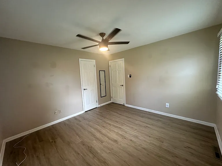536 Summit Ridge Dr — Photo 16