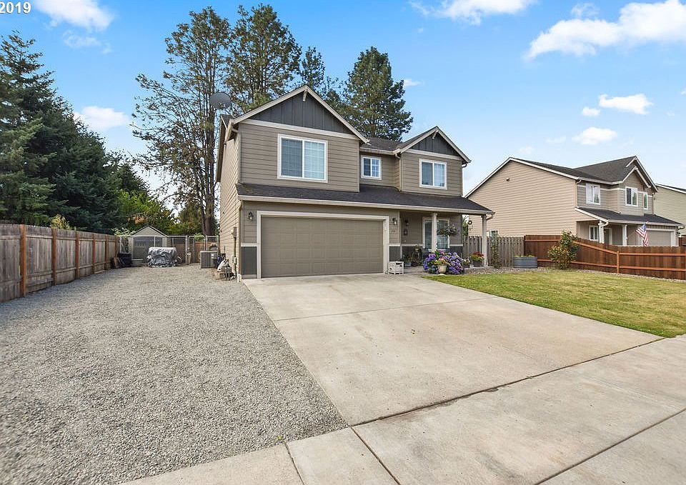 1st image of 144 Wyatt Dr