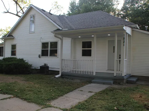 1821 B St, South Sioux City, NE 68776