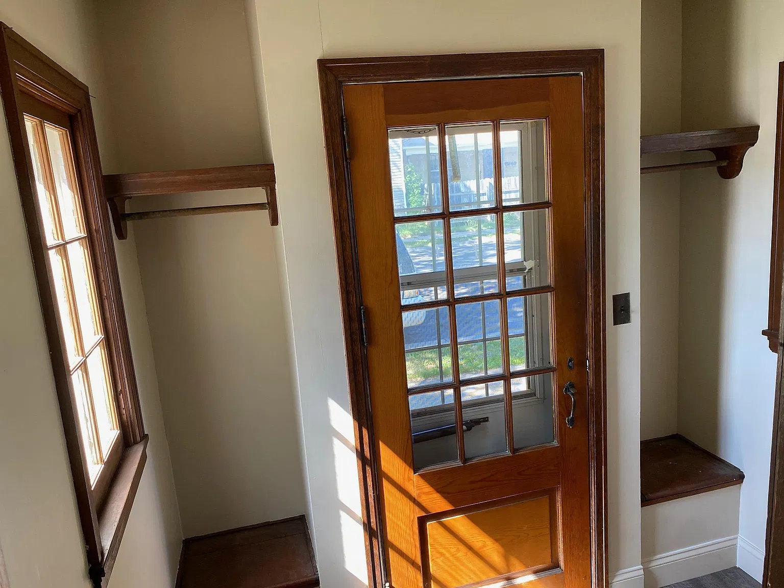 2 bed, 1152 sqft, $900 — Photo 2