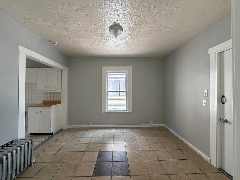 106 Rockwell Ave #1 — Photo 6