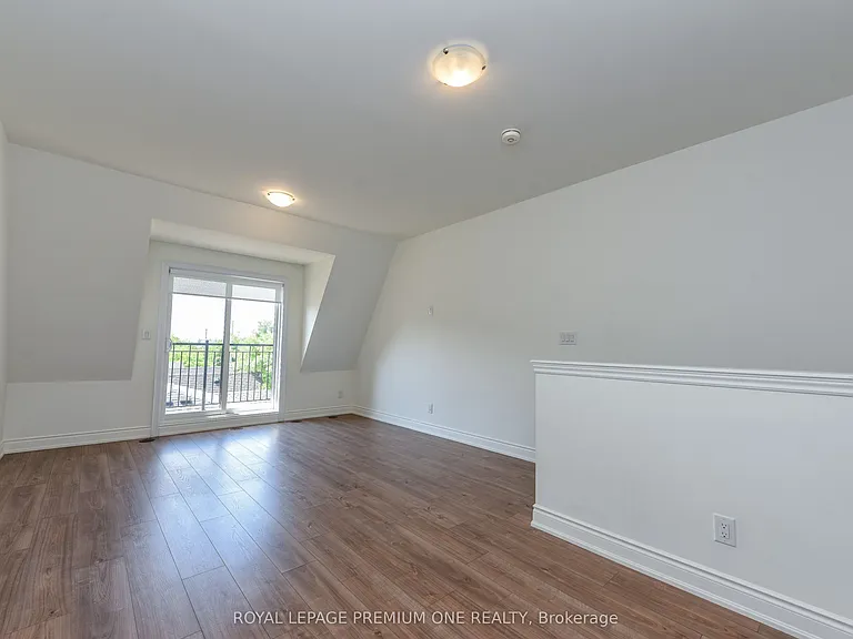 33 Salvador Allende Ct — Photo 21