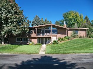 1528 Hillside Dr, Fort Collins, CO 80524
