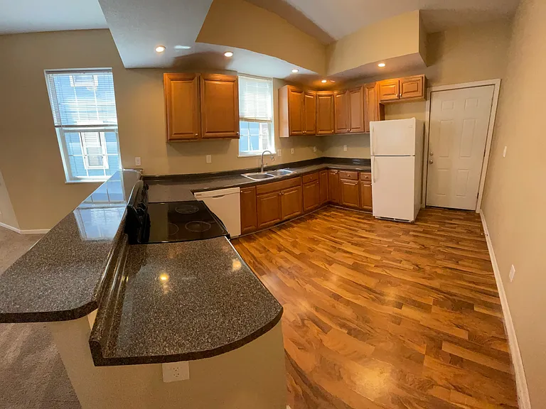 3212 Pillsbury Ave S — Photo 1