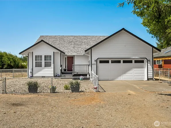 605 E Chance A La Mer NE, Ocean Shores, WA 98569