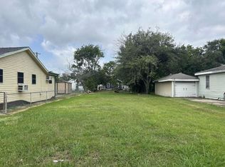 1215 W 5th St, Port Arthur, TX 77640