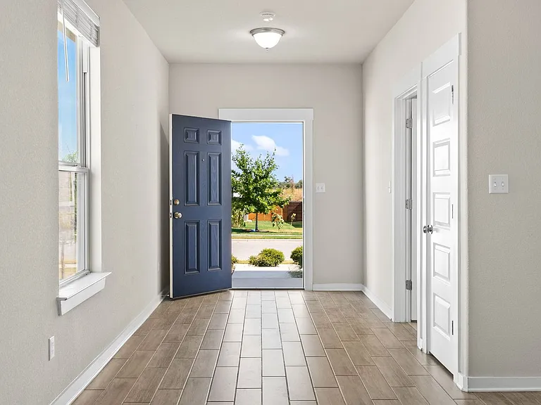 221 Ancellotta Way — Photo 4