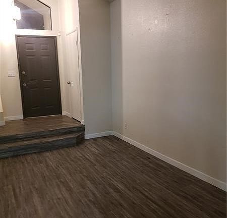 5th image of 2720 Knightsbridge Rd