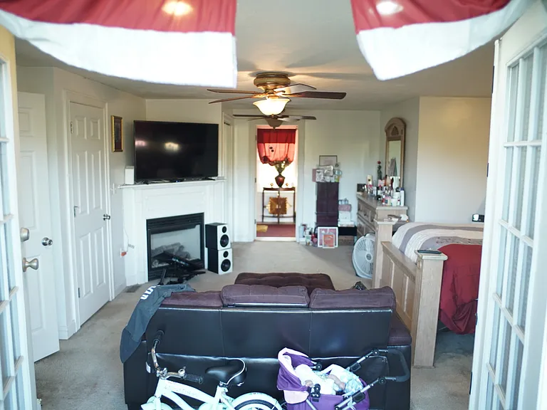 8 Beechwood St #2 — Photo 25