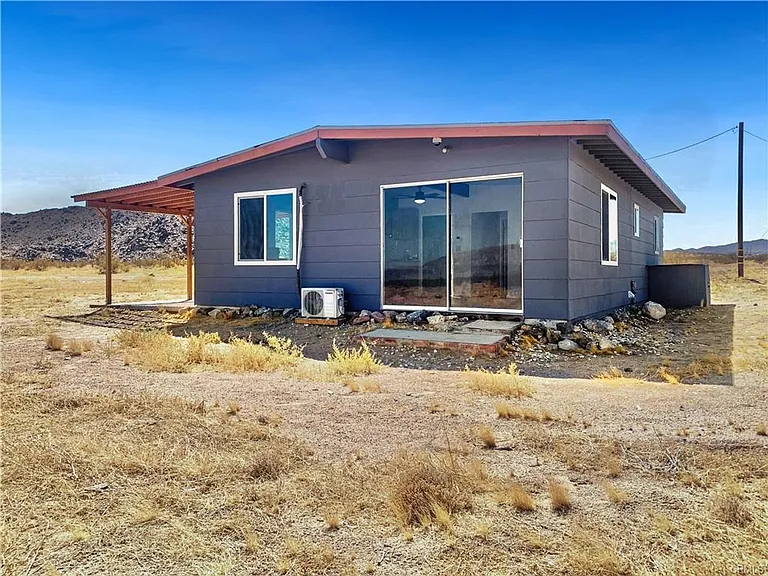57220 Mikiska Blvd — Photo 14