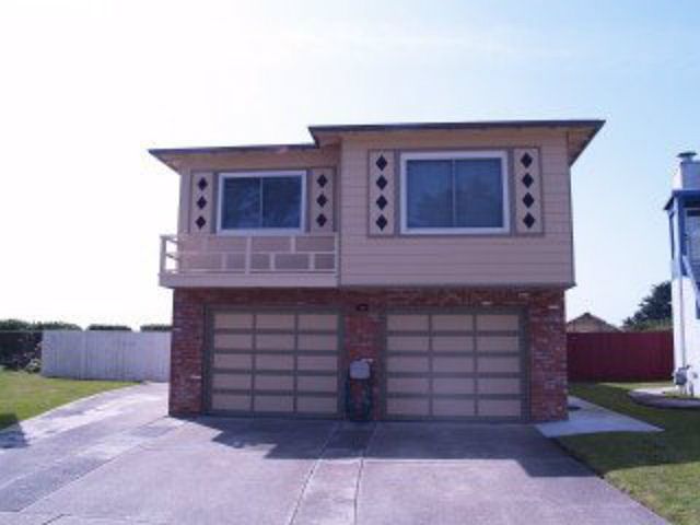 1st image of 14 Seabreeze Ct