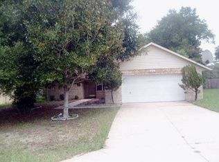 201 Lily Pad Ln, Eustis, FL 32726