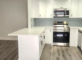 59 Saxony Cir #B, Delray Beach, FL 33446