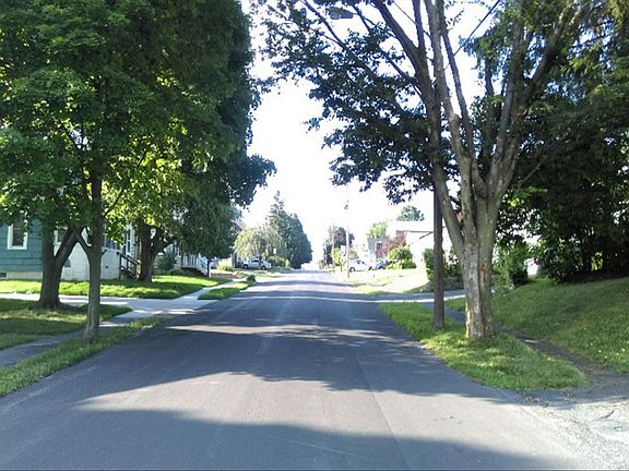4th image of 467 Pleasantview Ave