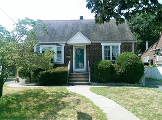331 W Passaic Ave, Rutherford, NJ 07070