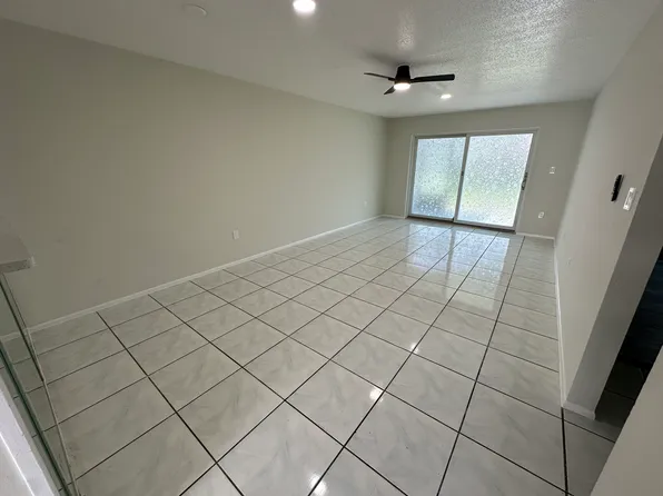 781 W Lancaster Rd APT B38, Orlando, FL 32809