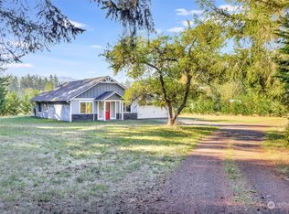 283 Pierce Rd, Sequim, WA 98382