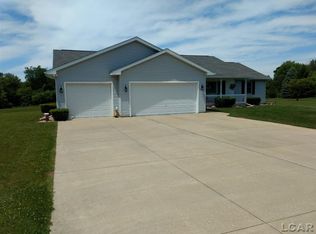 2088 Friar Tuck Cir, Adrian, MI 49221