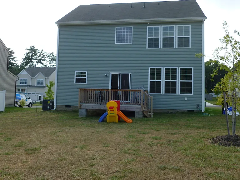 203 Linfoot Ct — Photo 38