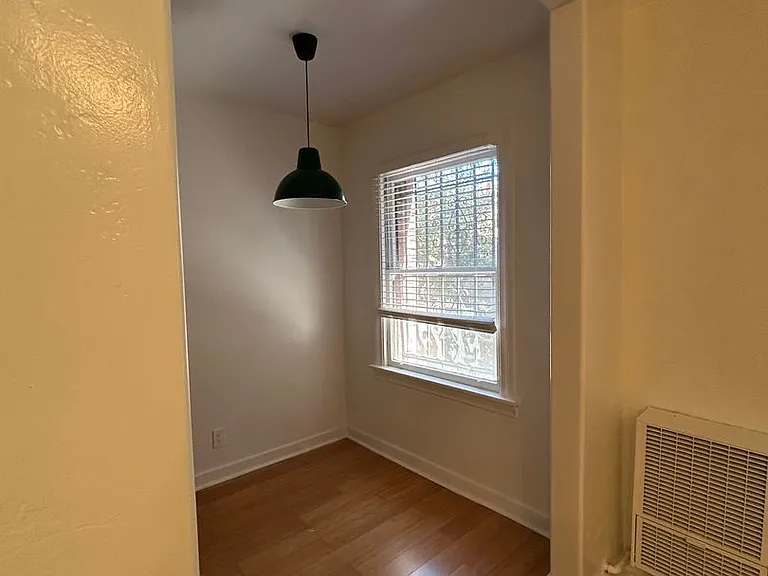 Val D' Kingsley LLC — Photo 28