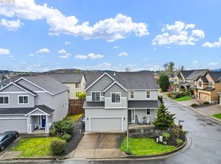 646 Raber Rd, Eugene, OR 97402