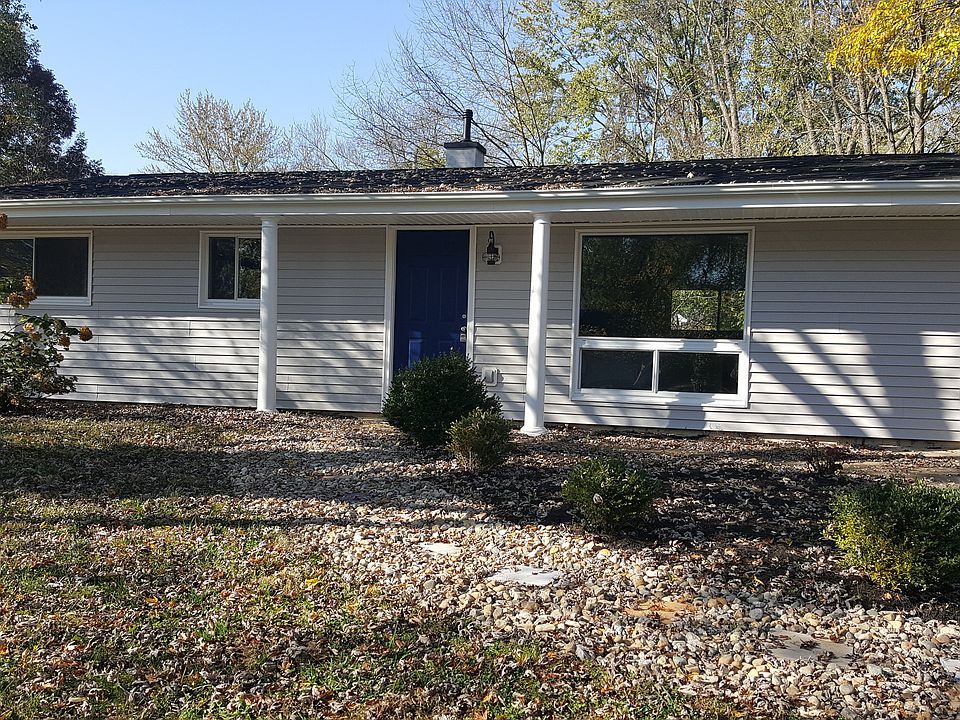 1st image of 3521 N Windcrest Dr
