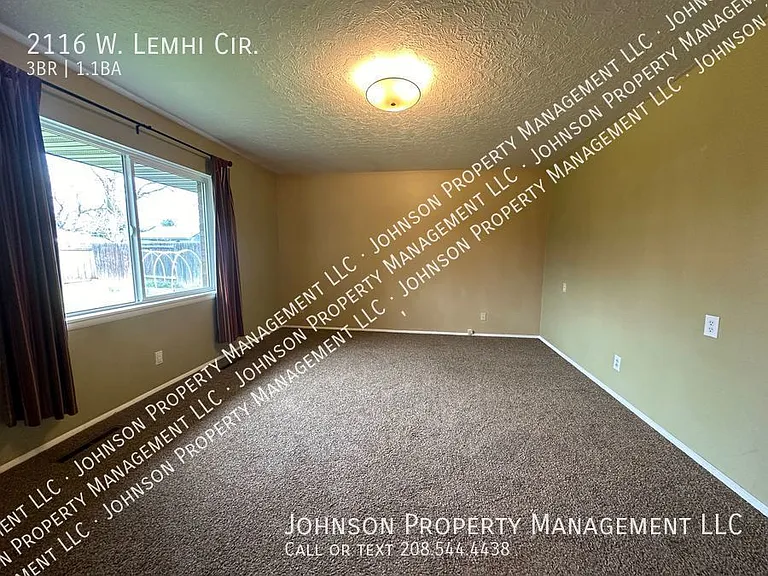 2116 W Lemhi Cir — Photo 11