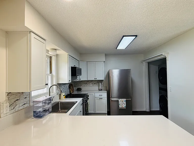 4 Chandler Ln — Photo 10