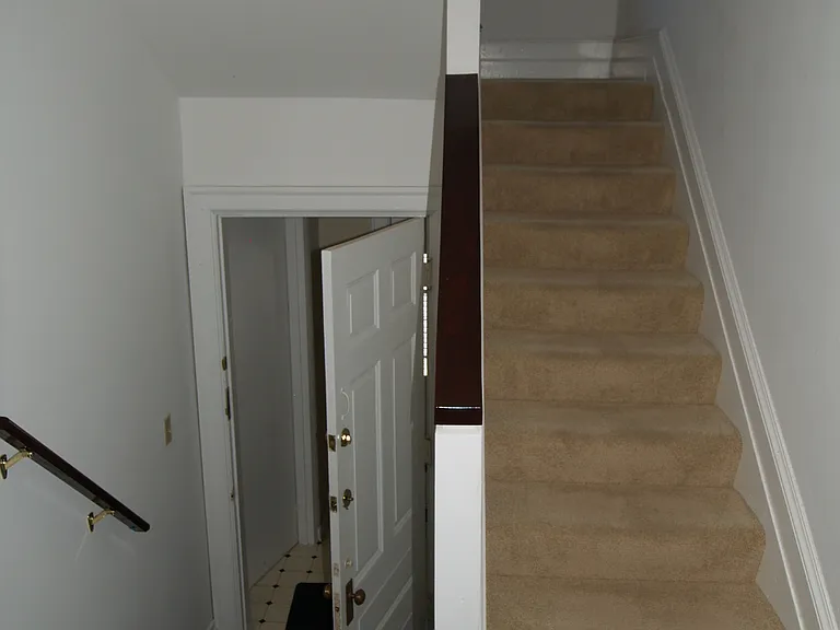 390 Linwood Ave #4 — Photo 21