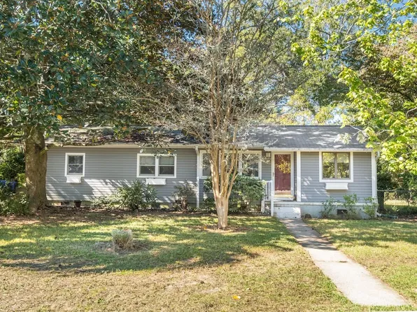 19 Joyce Ave, Mount Pleasant, SC 29464