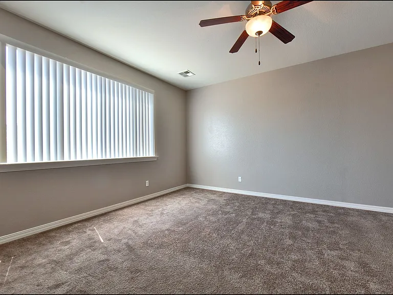 6560 Westfield Dr — Photo 16