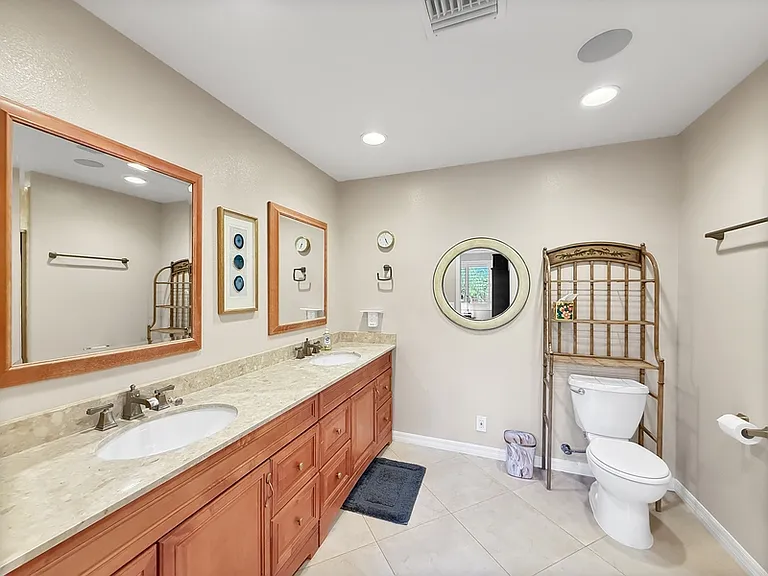 13813 Powers Rd — Photo 14