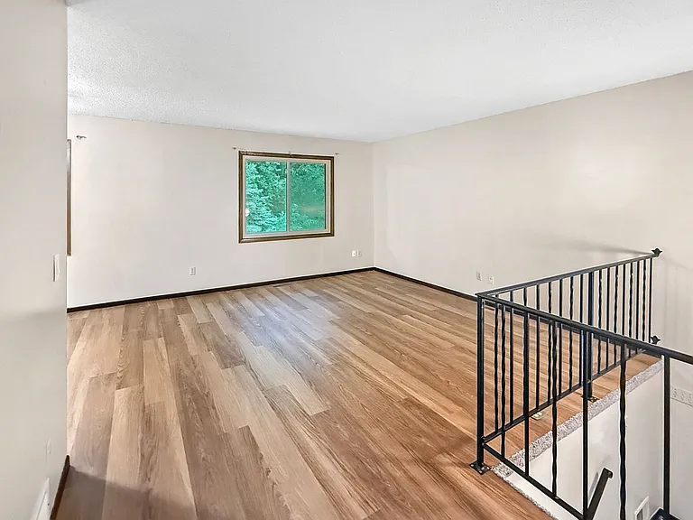 417 Butler Ave E #419 — Photo 4