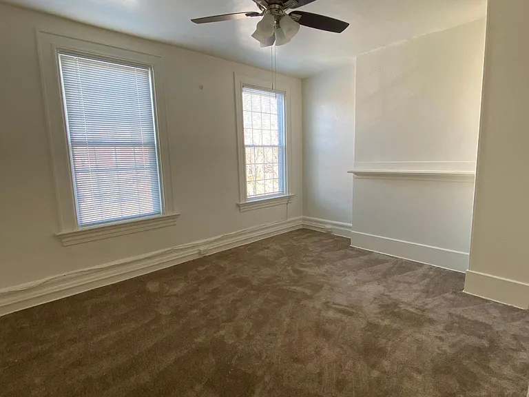 325 S Pacific Ave #2 — Photo 4