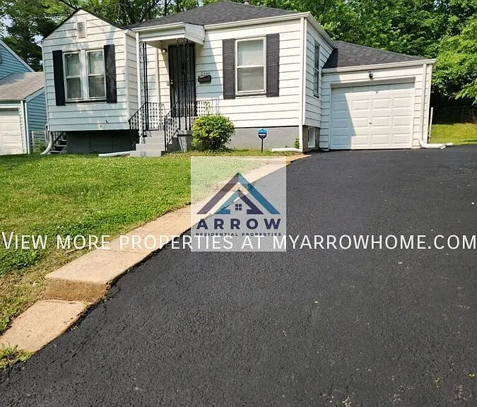 2537 Tyrell Dr — Photo 1