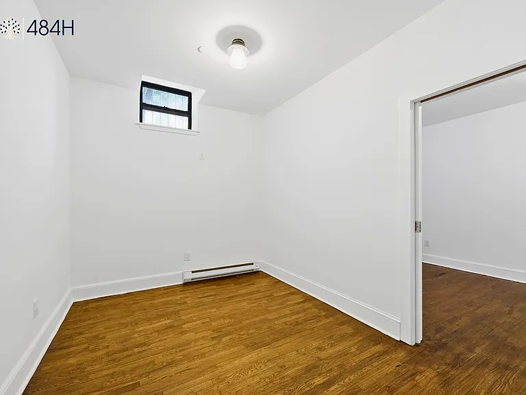 484 Humboldt St #103 — Photo 12