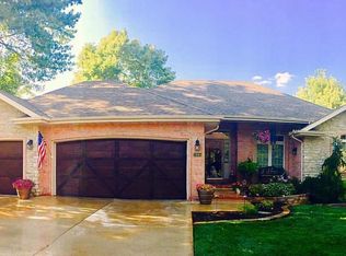 2965 W Cantebury St, Springfield, MO 65810