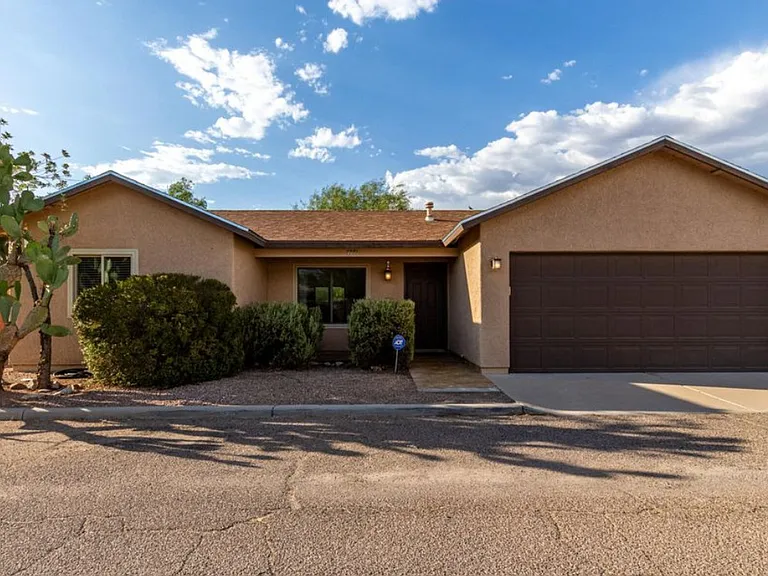 4781 E Joslyn Heights Pl — Photo 1