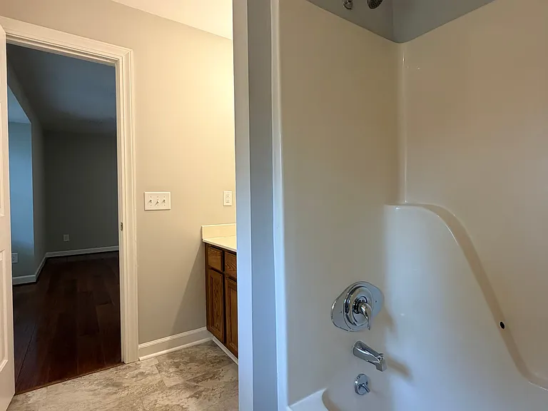 351 S Cherry St — Photo 29