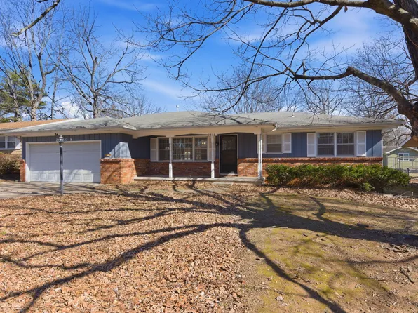 2308 S Hampton Ave, Springfield, MO 65807