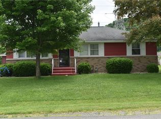 53510 York Dr, Powhatan Point, OH 43942