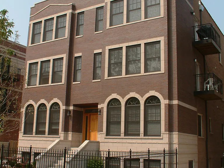 1528 W Greenleaf Ave #2W — Photo 4