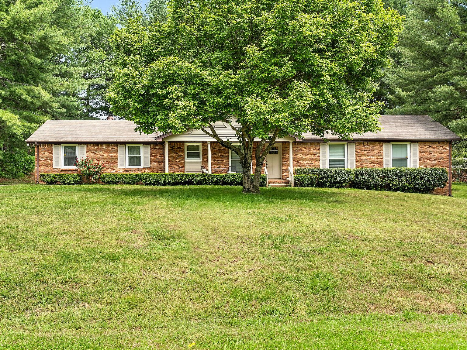 1775 Warfield Dr, Clarksville, TN 37043 Zillow