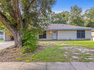2426 Oak Cliff St, Lake Charles, LA 70607