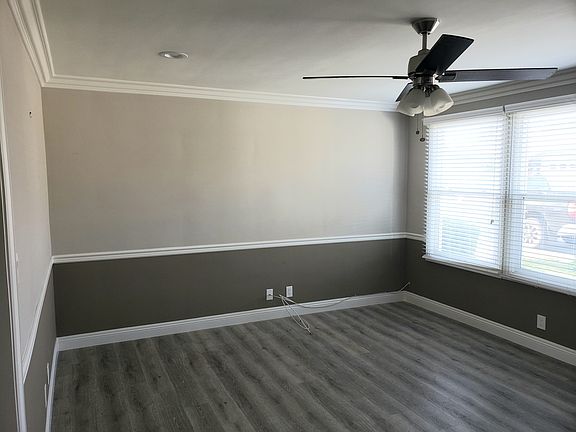 3rd image of 10638 Lynrose St
