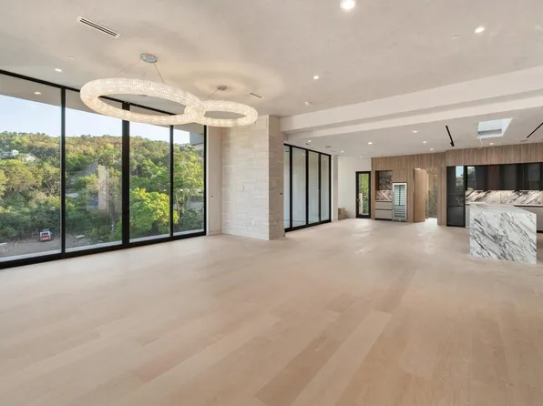 716 Laurel Valley Rd, West Lake Hills, TX 78746